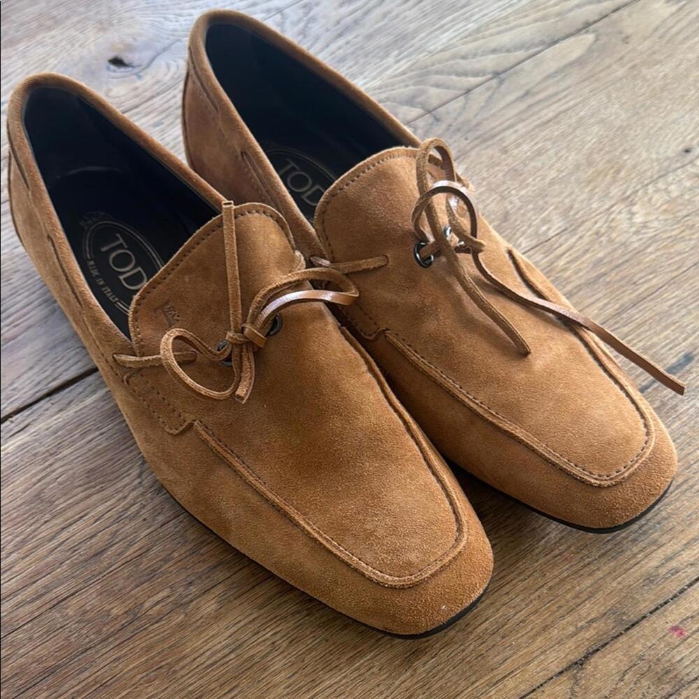 Tod’s made in Italy, flat shoes, suede brown size 6 1/2